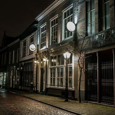 Hotel Den Berg Geertruidenberg Экстерьер фото