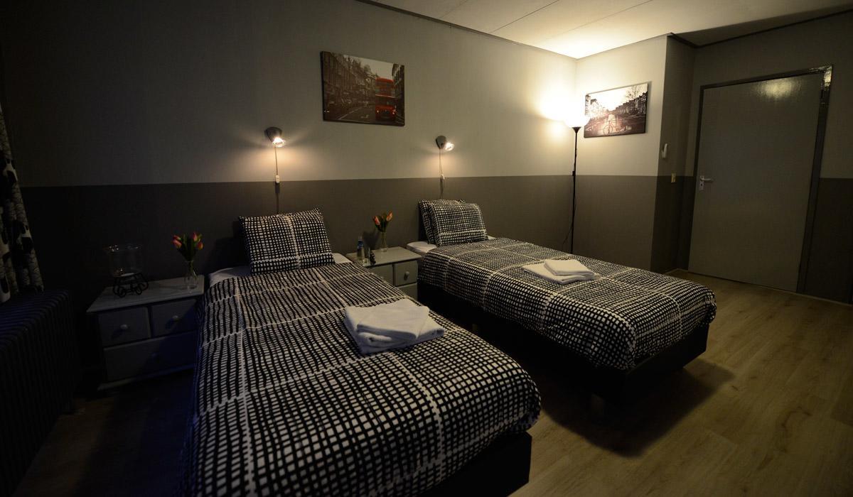 Hotel Den Berg Geertruidenberg Экстерьер фото