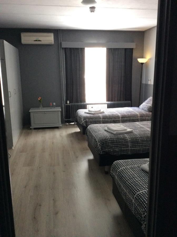 Hotel Den Berg Geertruidenberg Экстерьер фото